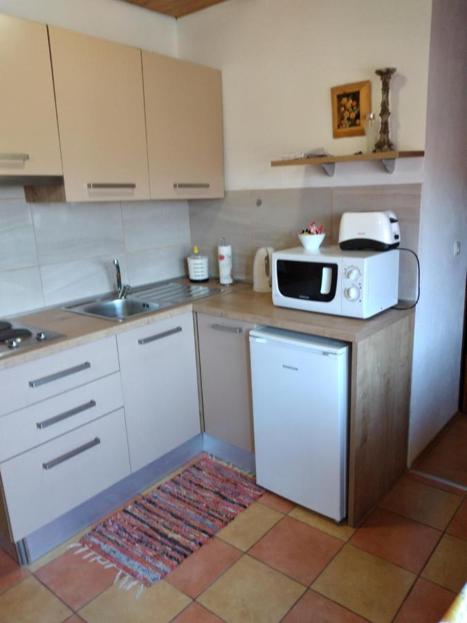 Apartments Kristic Раковица Экстерьер фото